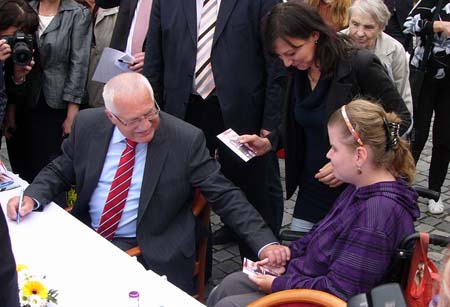 16.6.2010 Prezident republiky Václav Klaus a Lucie Nováková